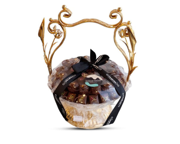 Chocolate vase 13